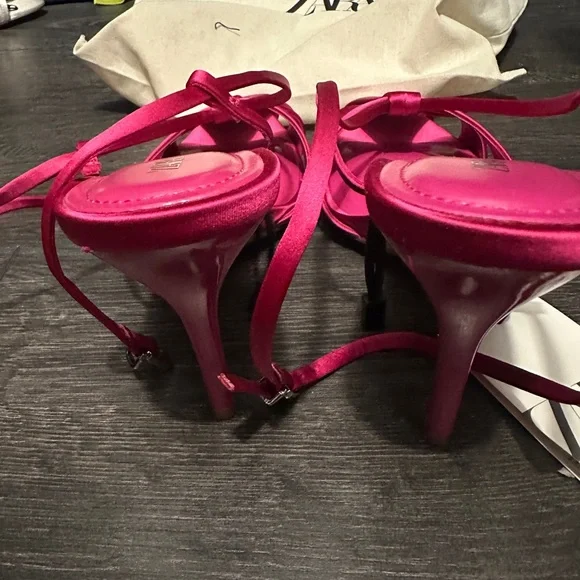 Zara Fuchsia Pink Sandals - Picture 9 of 10